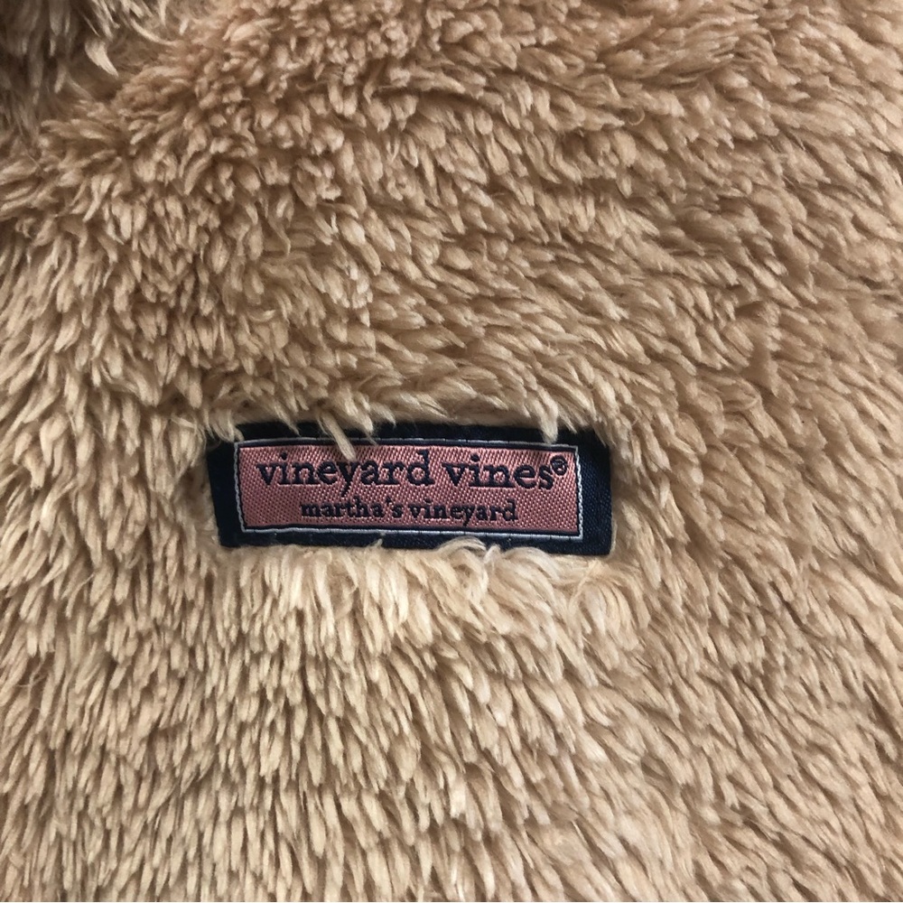 Vineyard Vines furry tan vest! - Picture 3 of 8